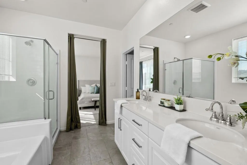 https://cdn.realtyfeed.com/cdn/127/306550310/10e6e8fd0f6b1fc6ab2d6e1071ff9baf.webp