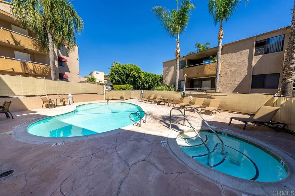 https://cdn.realtyfeed.com/cdn/127/306550359/d16e37e34b53496cf22939c1fbe19089.webp