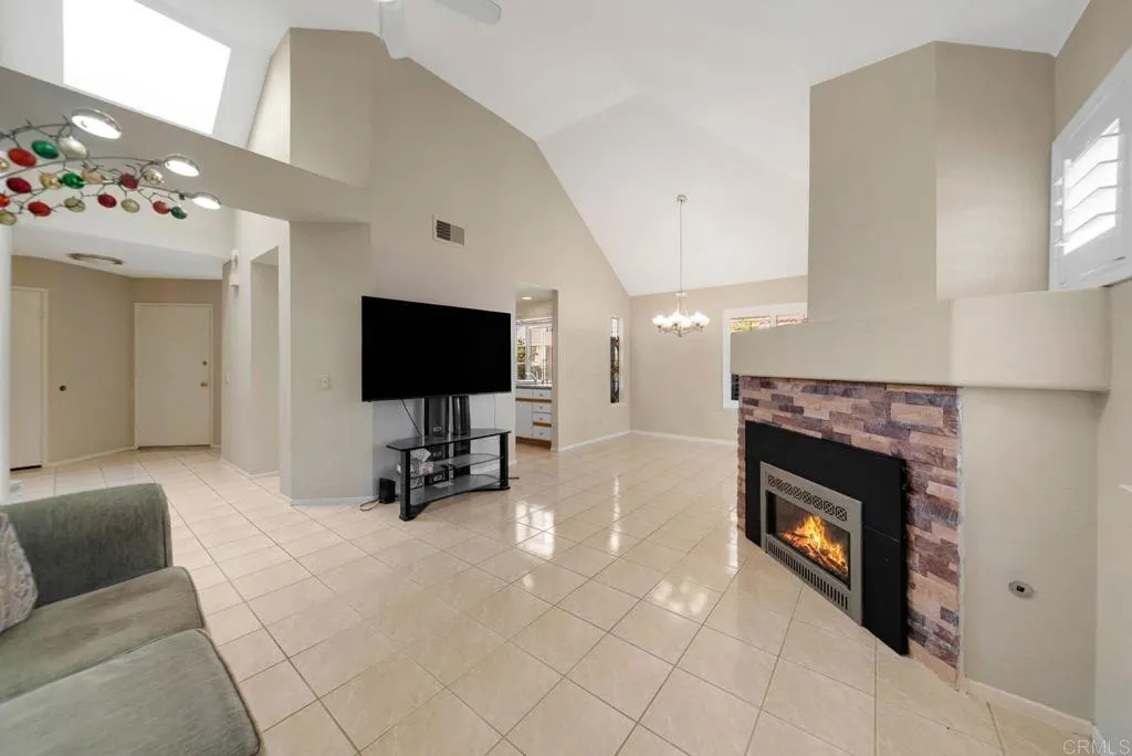 Photo #6: PTP2507283 Listing: Photo #6
