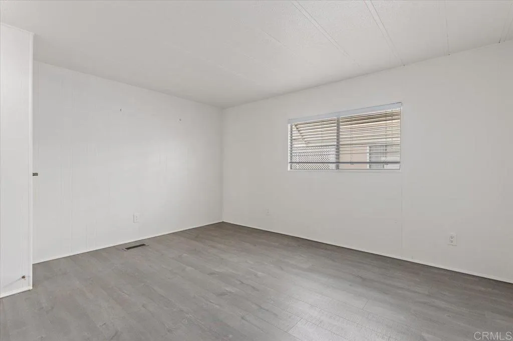 https://cdn.realtyfeed.com/cdn/127/306550476/8fe4e8c9aa27526fbd995cac8d61042b.webp