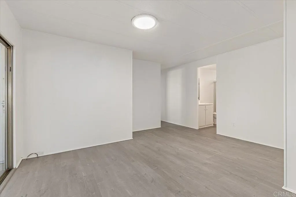 https://cdn.realtyfeed.com/cdn/127/306550476/b5d67bf1297a7735c48518b7ed1f2964.webp