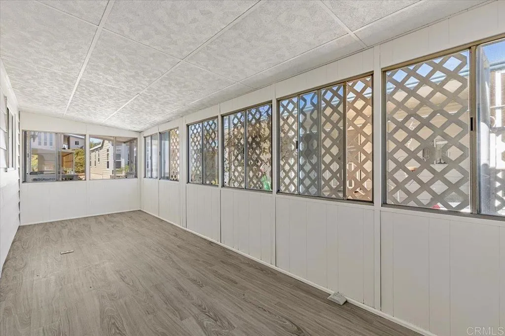 https://cdn.realtyfeed.com/cdn/127/306550476/f9a0611fab9dd2961765c6f6964eb8f4.webp