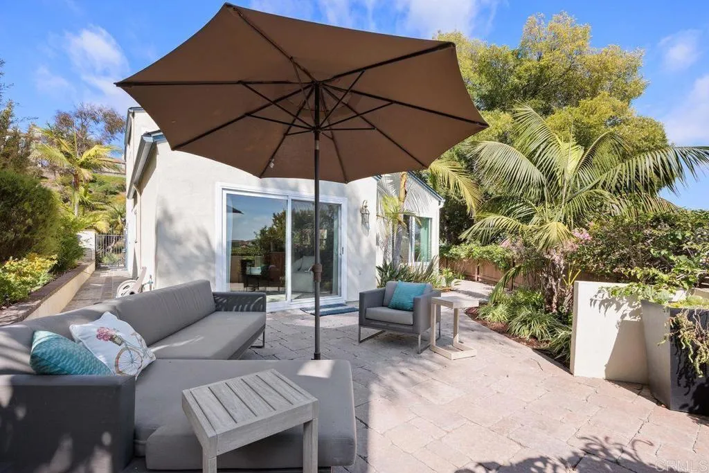 https://cdn.realtyfeed.com/cdn/127/306550517/5d77d9ccb681e686b73177f9591f60ec.webp