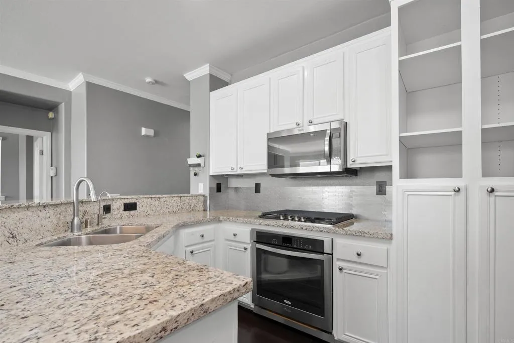 Photo #4: PTP2507286 Listing 