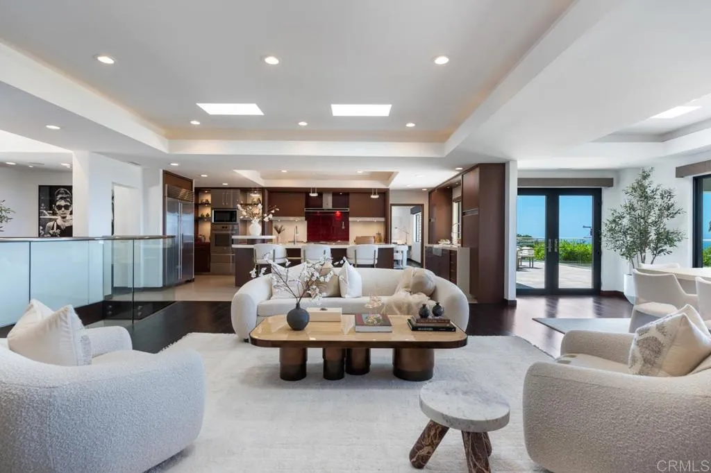 https://cdn.realtyfeed.com/cdn/127/306550534/7e5f51bc4056a2d776f2967eee7cf25a.webp