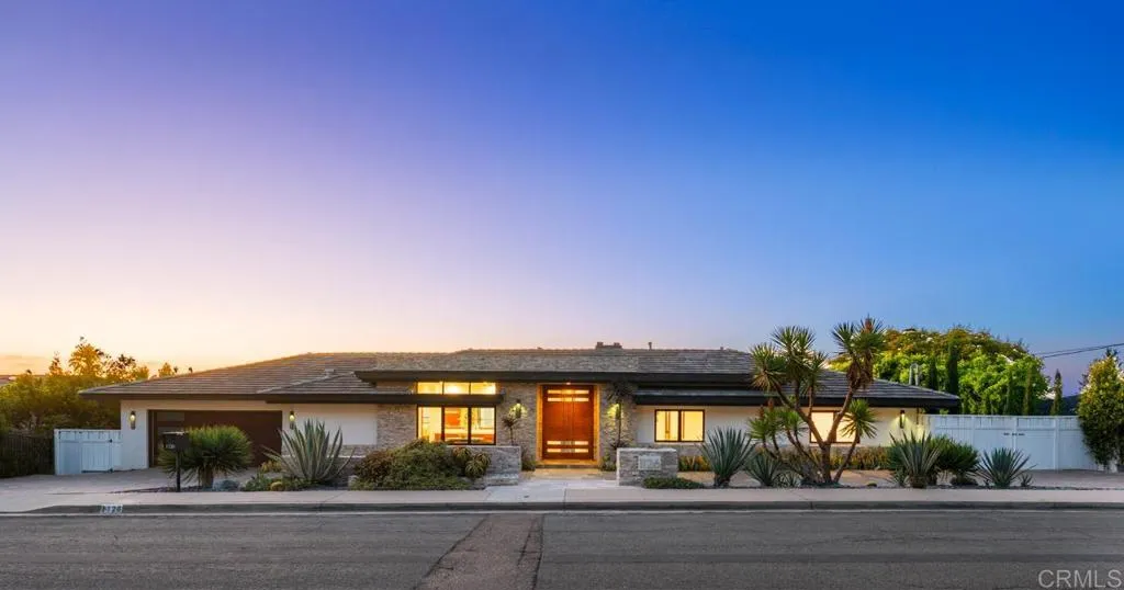 https://cdn.realtyfeed.com/cdn/127/306550534/8d8976eae3524a25aca6e7afda6ae04c.webp