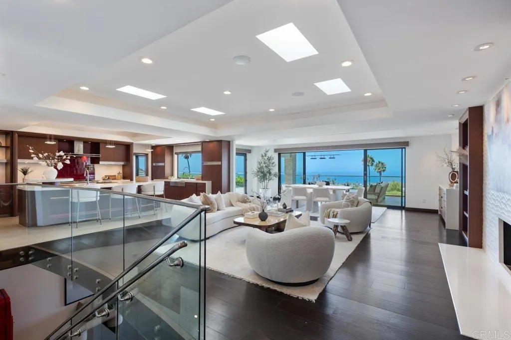 https://cdn.realtyfeed.com/cdn/127/306550534/c94dacf0ff9730a63c109d17303d1899.webp