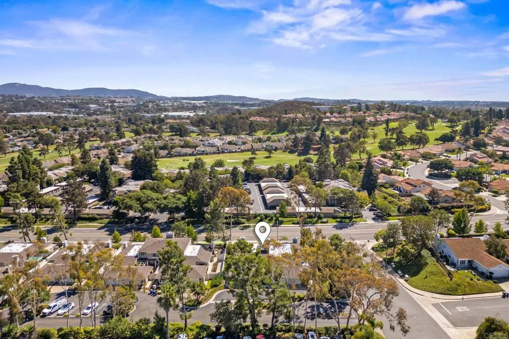 https://cdn.realtyfeed.com/cdn/127/306550596/1322d3b5cad4d607a2ac33649d3c7565.webp
