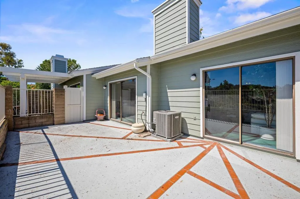 https://cdn.realtyfeed.com/cdn/127/306550596/2d3c7a6b39817d5b63a46c83dc59cbde.webp