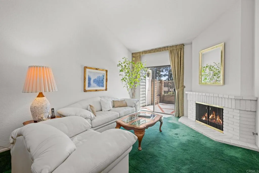 https://cdn.realtyfeed.com/cdn/127/306550596/a161fb1d92465881cf9f35c5b84cfa01.webp