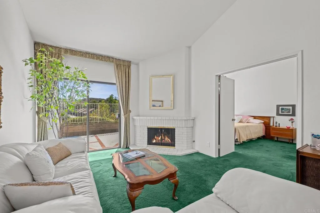 https://cdn.realtyfeed.com/cdn/127/306550596/bb4e1d1b910f2d760570f41886bc58b2.webp
