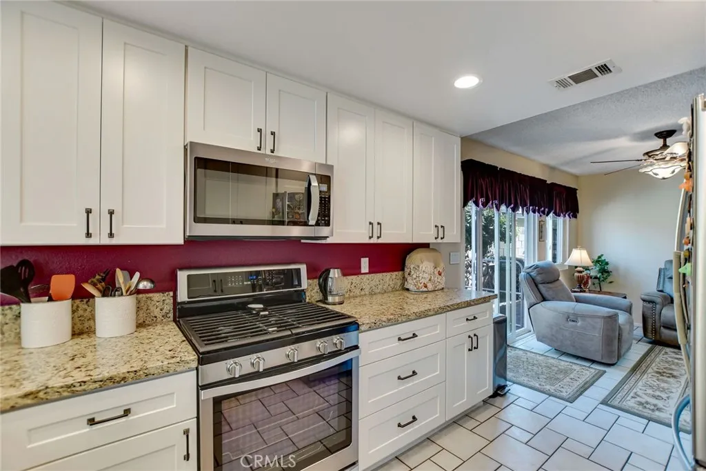 255 Mosport, Hemet, CA, 92544