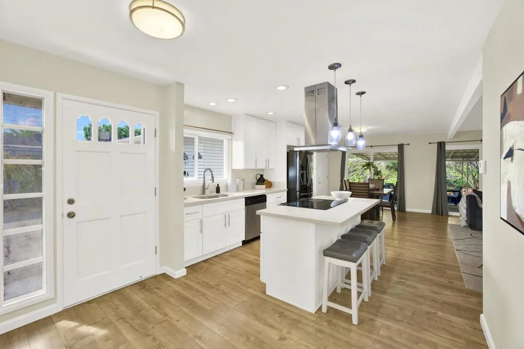 https://cdn.realtyfeed.com/cdn/127/306550657/6746e8eb5f747447bc115d9589f6ba4c.webp