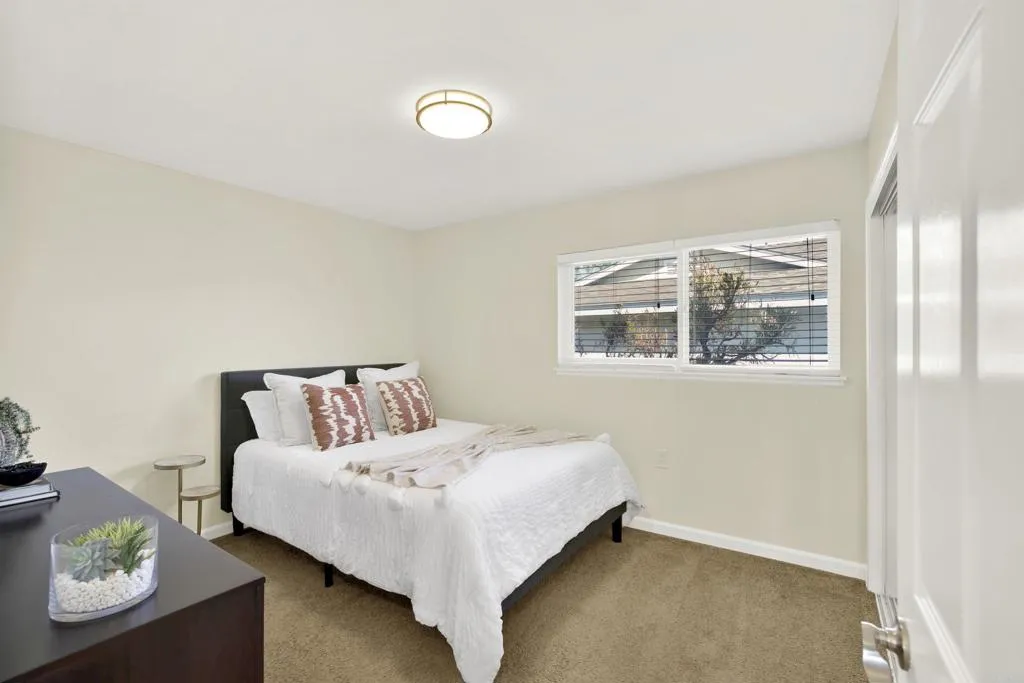 https://cdn.realtyfeed.com/cdn/127/306550657/8b9f3b423c59f9b98efe1d6e83d53e02.webp