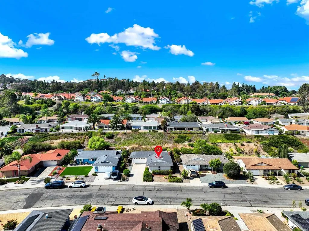 https://cdn.realtyfeed.com/cdn/127/306550657/b7793167190386e3d4c0ca49ce1d8c7d.webp