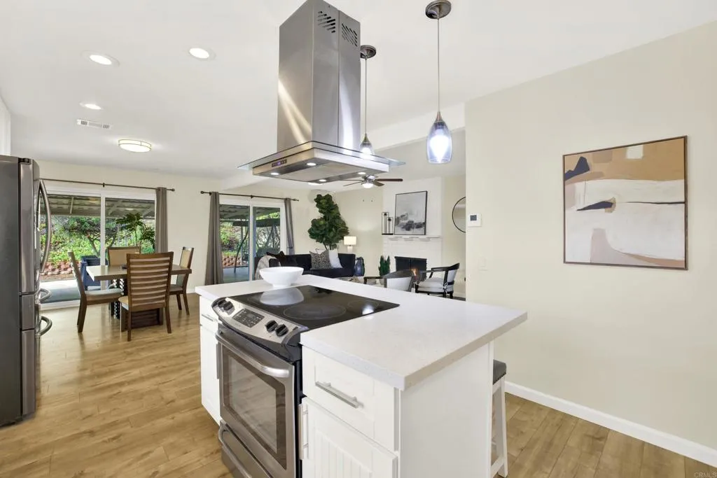 https://cdn.realtyfeed.com/cdn/127/306550657/f12b899df305d419a03e42da624e2023.webp