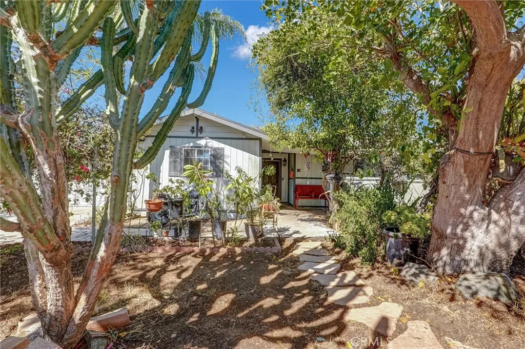 643 Harding, San Fernando, CA 91340 - Photo 2 of 24, San Fernando, CA