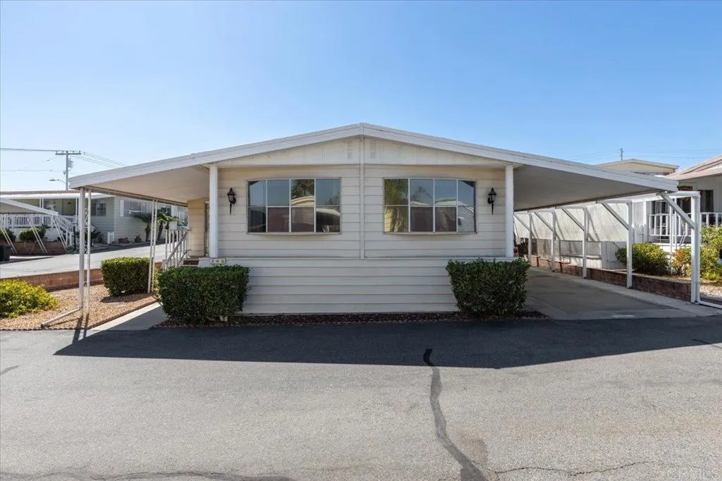 https://cdn.realtyfeed.com/cdn/127/306550809/74935a7a37760d54008b8bb3309283e8.webp