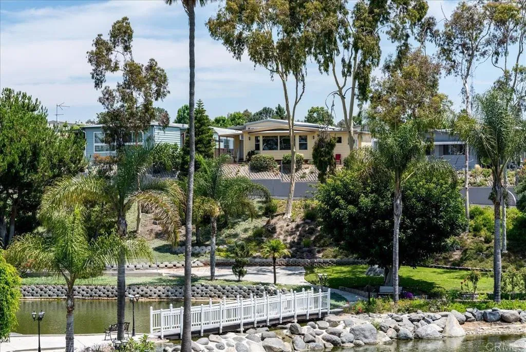 https://cdn.realtyfeed.com/cdn/127/306550809/f8783444b6363852a5da15d8503bcede.webp