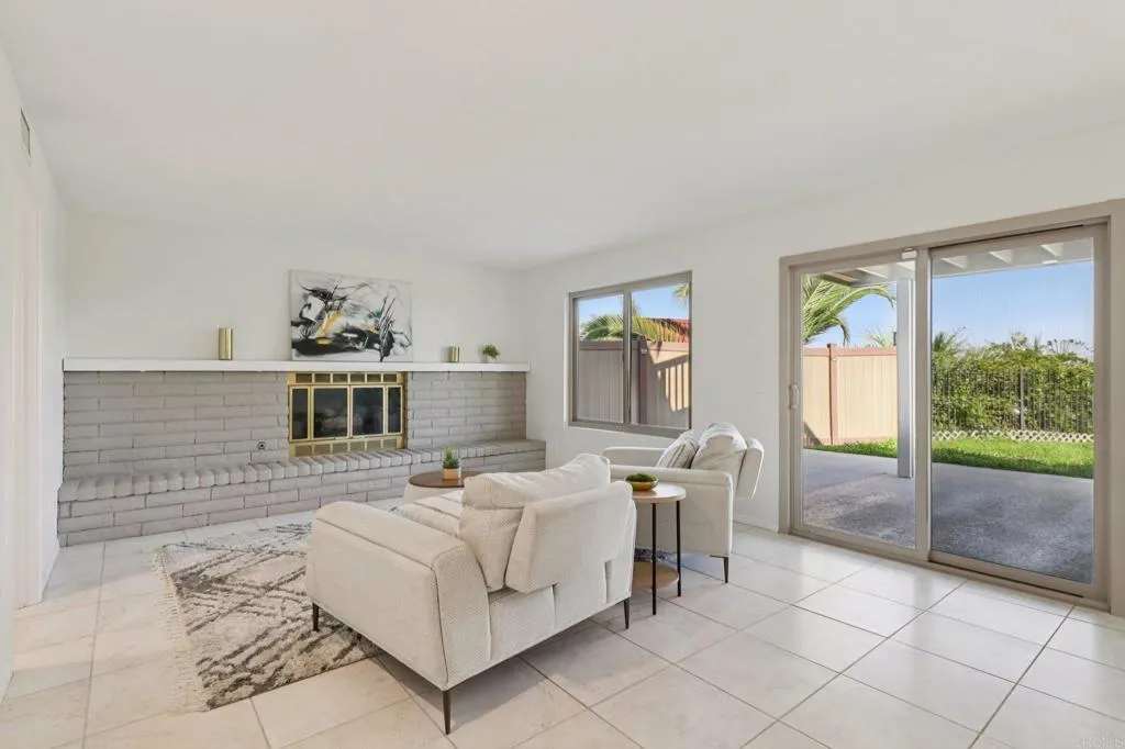 https://cdn.realtyfeed.com/cdn/127/306550816/841b1663d29814334733ec13046d24b6.webp