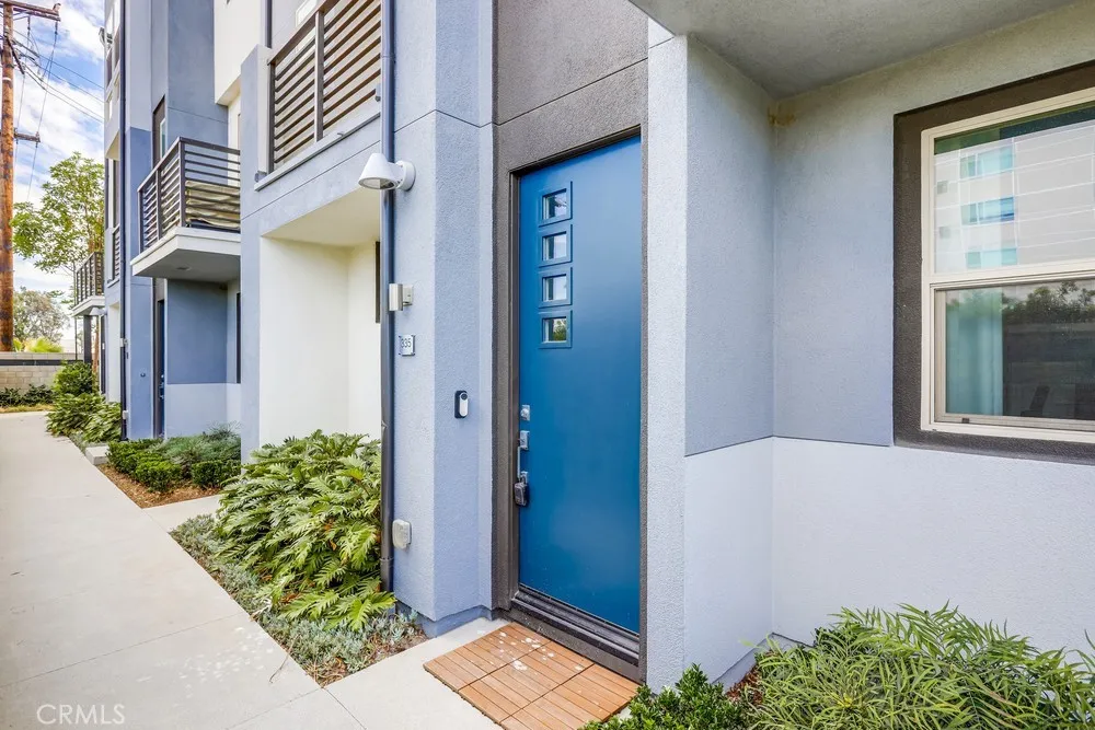 335 Placemark, Irvine