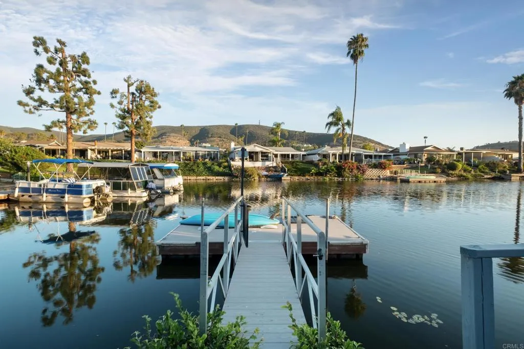 https://cdn.realtyfeed.com/cdn/127/306550833/5d84e0bcb498414e8e4f5288f57027bf.webp