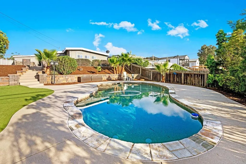https://cdn.realtyfeed.com/cdn/127/306550836/bdc7406d86dd04ffeba6daedfc229804.webp