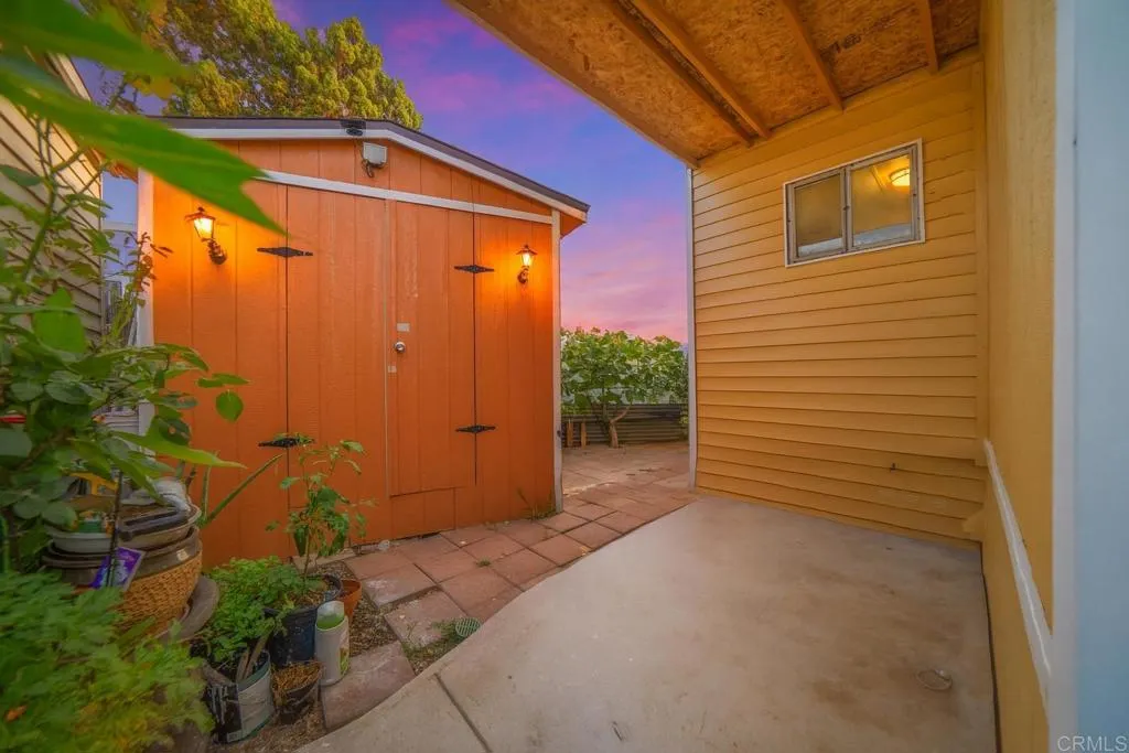 https://cdn.realtyfeed.com/cdn/127/306550905/9e627645f4085a88a4c871e9263de75c.webp