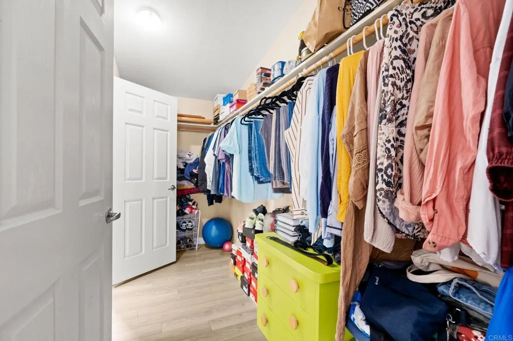 https://cdn.realtyfeed.com/cdn/127/306550906/ecdacfafb01ad93ac8204b796240c02b.webp