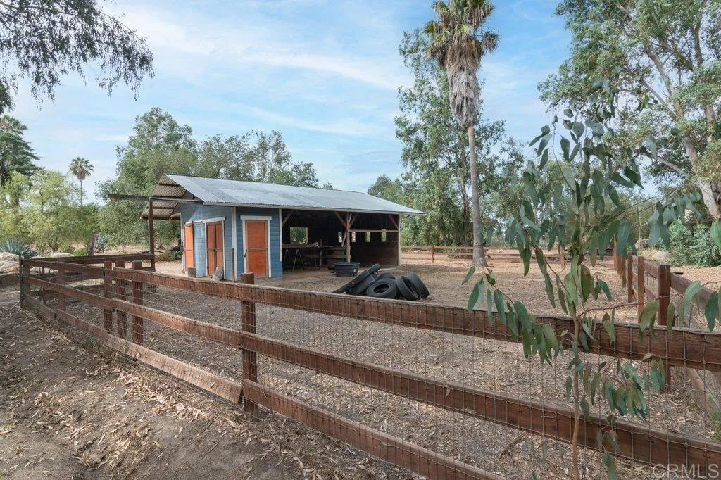 https://cdn.realtyfeed.com/cdn/127/306550910/a5e7526fdbc9c2a77205364b10d14605.webp