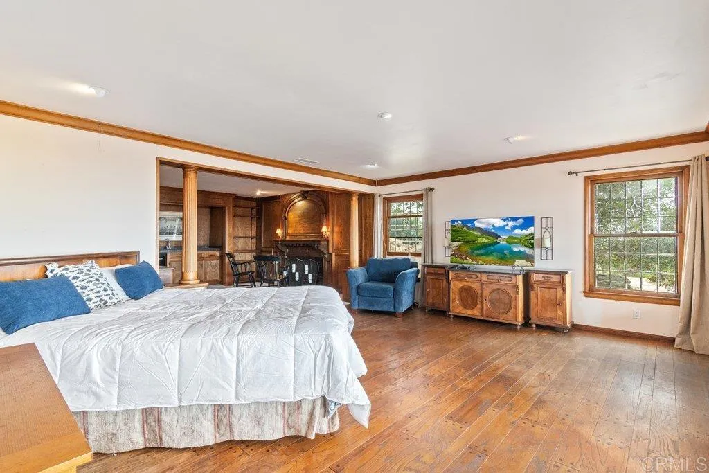 https://cdn.realtyfeed.com/cdn/127/306550910/a86bd451914a658b0337e6324f21f5b9.webp
