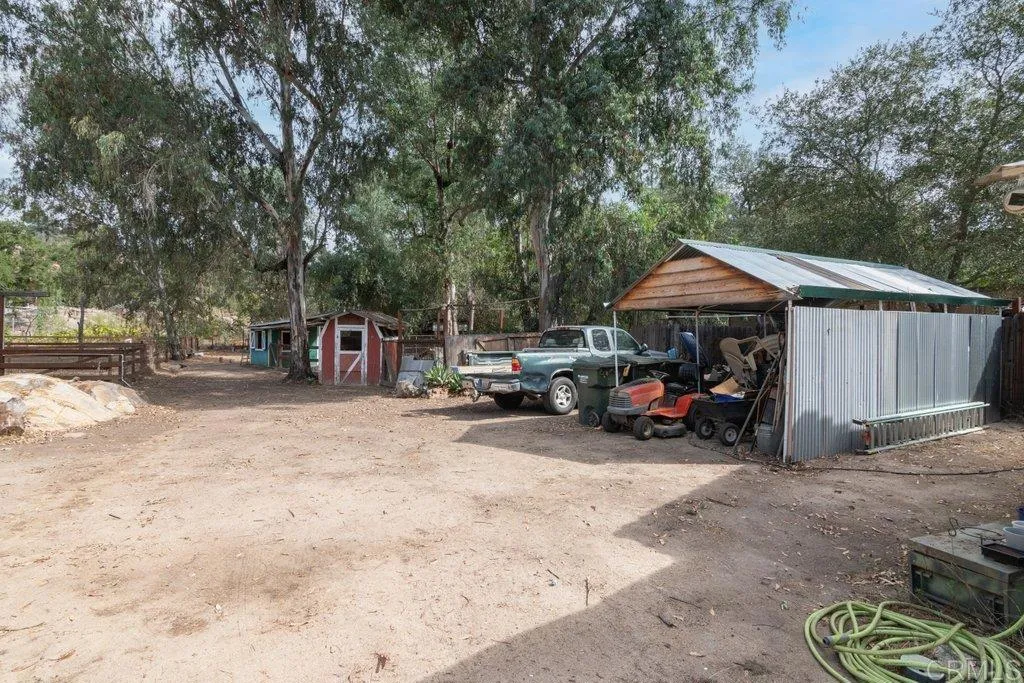 https://cdn.realtyfeed.com/cdn/127/306550910/ce95402a56e0a094ed48da21cea98036.webp