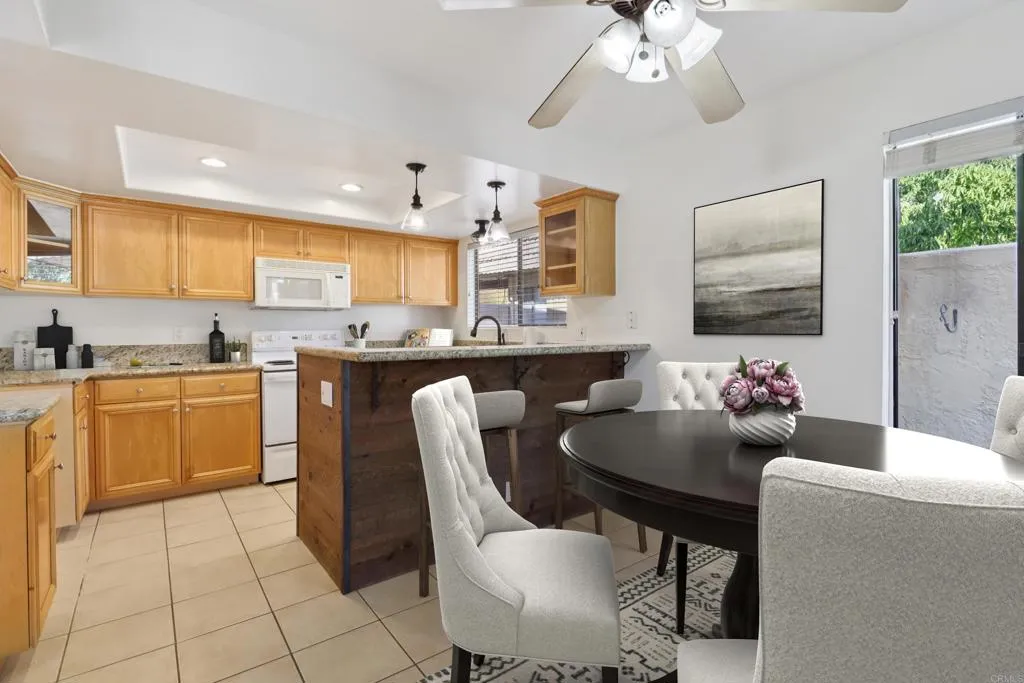 Photo #4: PTP2507306 Listing 