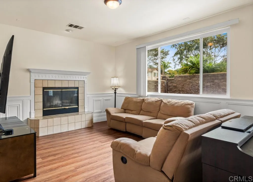 https://cdn.realtyfeed.com/cdn/127/306550934/8e5b33e4d1eb2e148318f9b70857f12e.webp