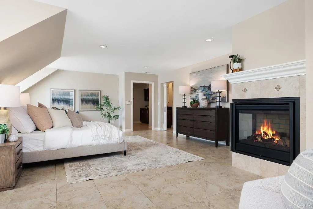 https://cdn.realtyfeed.com/cdn/127/306550996/495e7433b71d2200c2c0a661e8c5820d.webp