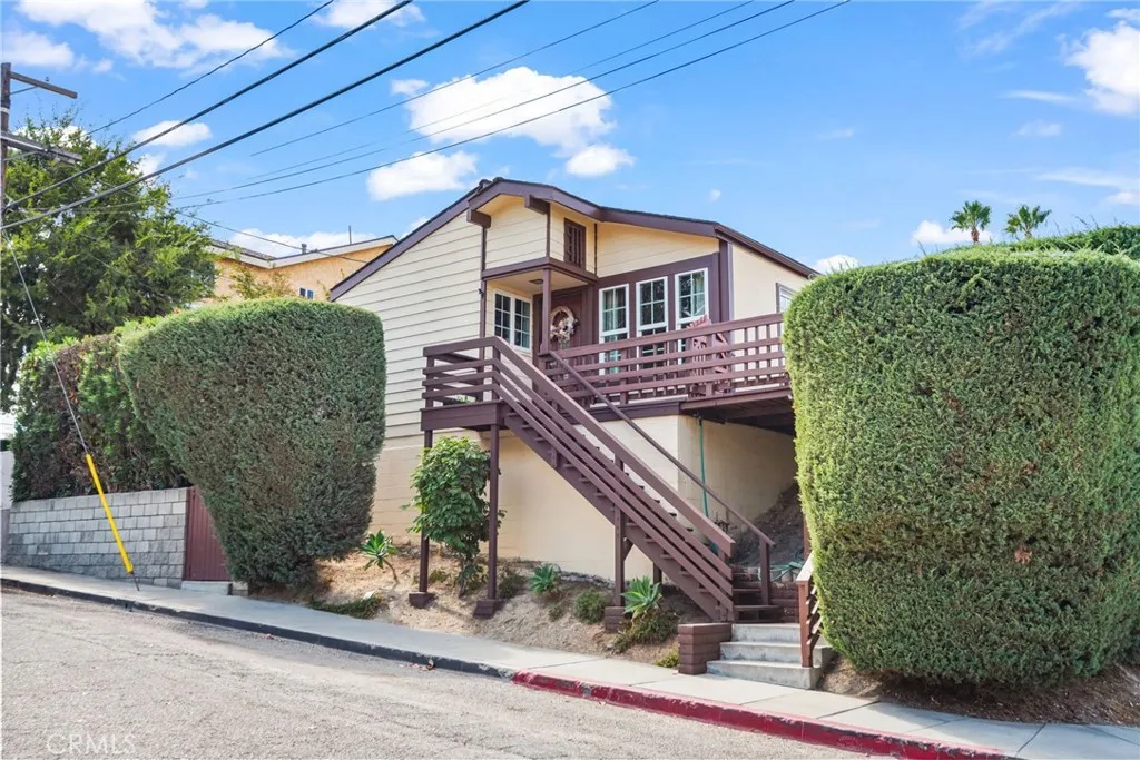 4982 La Calandria, El Sereno, CA 90032