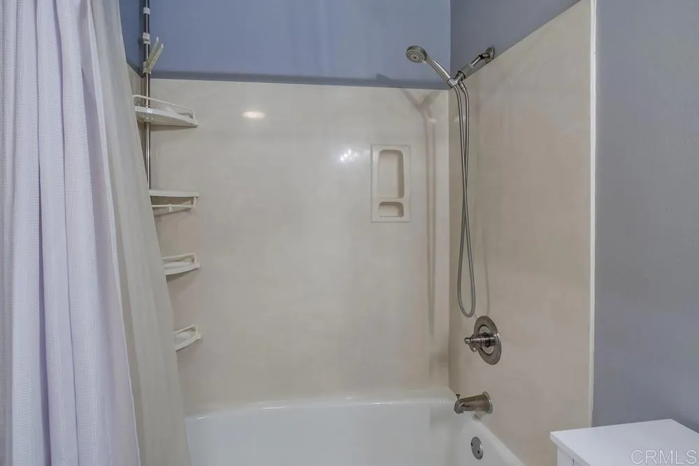 https://cdn.realtyfeed.com/cdn/127/306551089/d49c4c4cb7db16a4091269f315bae6ff.webp