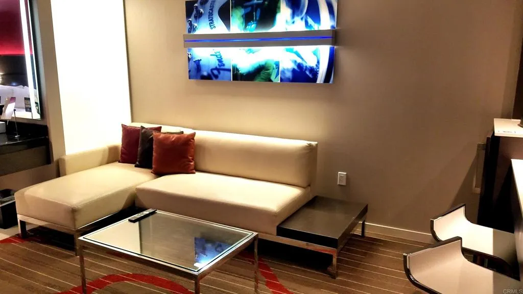 Photo #12: NDP2509334 Listing: Photo #12