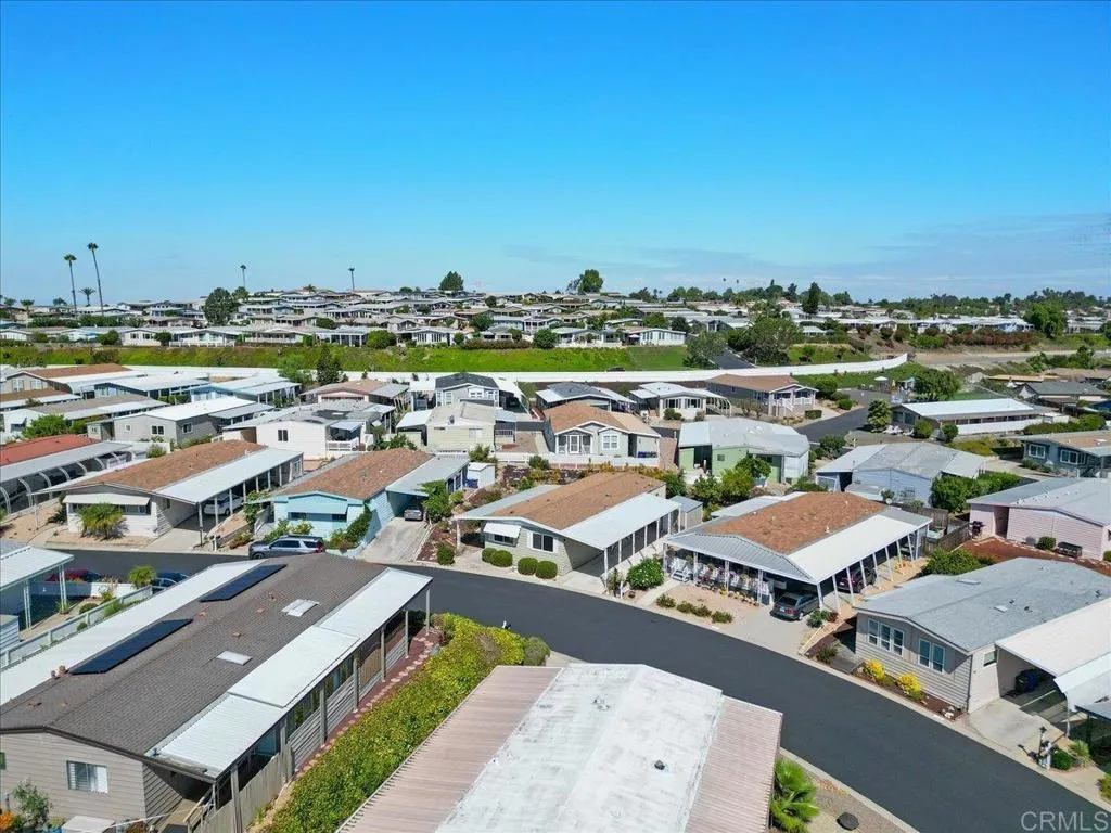 https://cdn.realtyfeed.com/cdn/127/306551178/052a97033ee9e25d7ecdca359608f7f0.webp