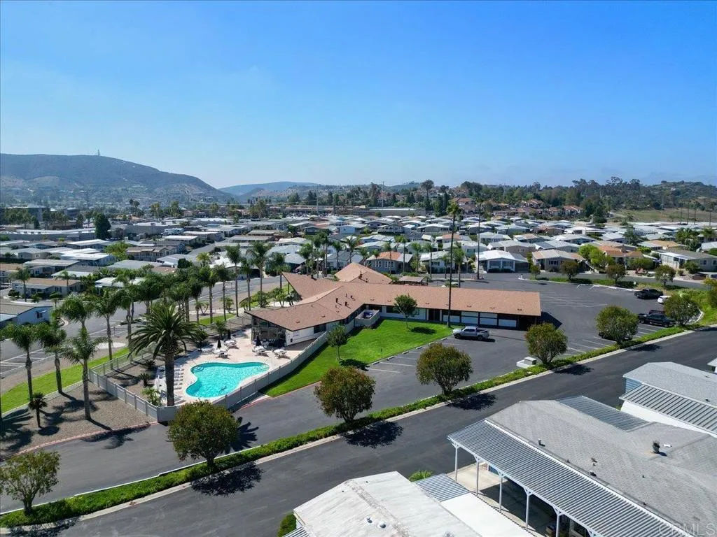 https://cdn.realtyfeed.com/cdn/127/306551178/4d72cf11419a0b64d9b22bd16ae22161.webp