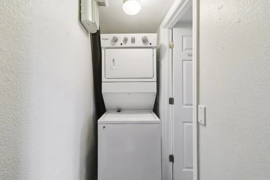 https://cdn.realtyfeed.com/cdn/127/306551323/75e96e381bf690e7e7cfbf96a90f859f.webp