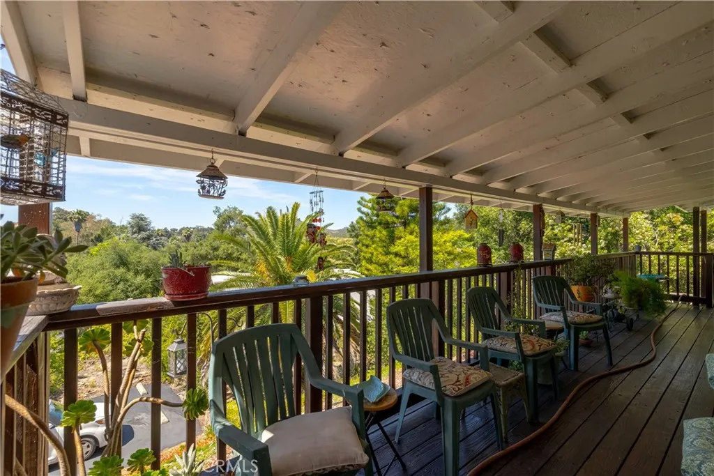 https://cdn.realtyfeed.com/cdn/127/306551325/79a9fc16ba0419c11239f52aad466d66.webp