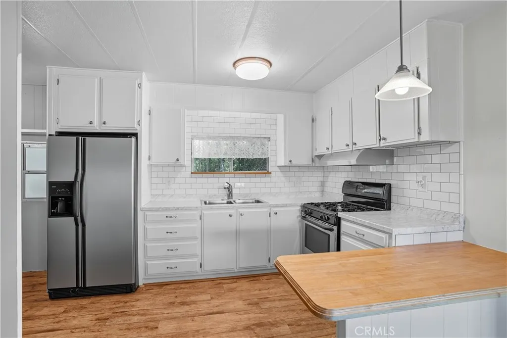https://cdn.realtyfeed.com/cdn/127/306551325/b2465dfb6824d6aab8e586b0227a5bbe.webp