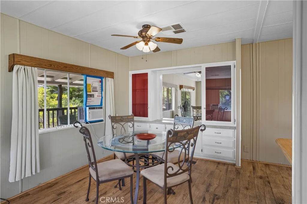https://cdn.realtyfeed.com/cdn/127/306551325/c8bcd8bc77f32a4a35295ff2358ae5d1.webp