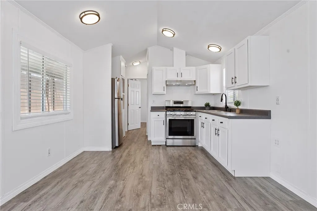 https://cdn.realtyfeed.com/cdn/127/306551397/2d775fbec33cf62d43cfdd1f191cc200.webp