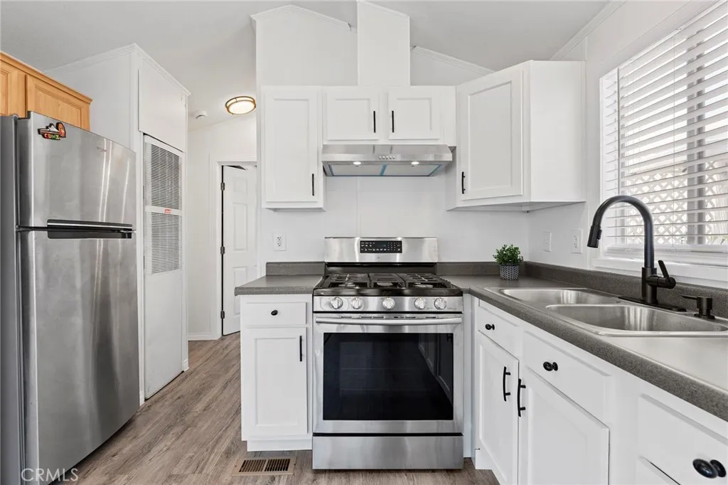 https://cdn.realtyfeed.com/cdn/127/306551397/3c1b7151d291ab899e0d726af4ae37a0.webp