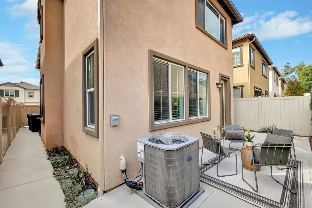 https://cdn.realtyfeed.com/cdn/127/306551441/14dc9598e7664da536804e14adf9e5b6.webp