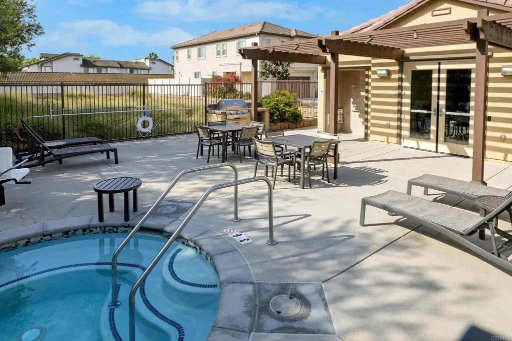 https://cdn.realtyfeed.com/cdn/127/306551441/52e800088cdec687defa640aebc9de00.webp