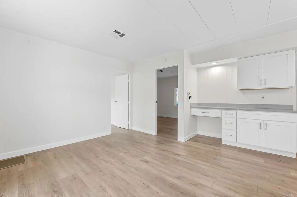 https://cdn.realtyfeed.com/cdn/127/306551462/f277a14543eafc60faa87d97093e5186.webp
