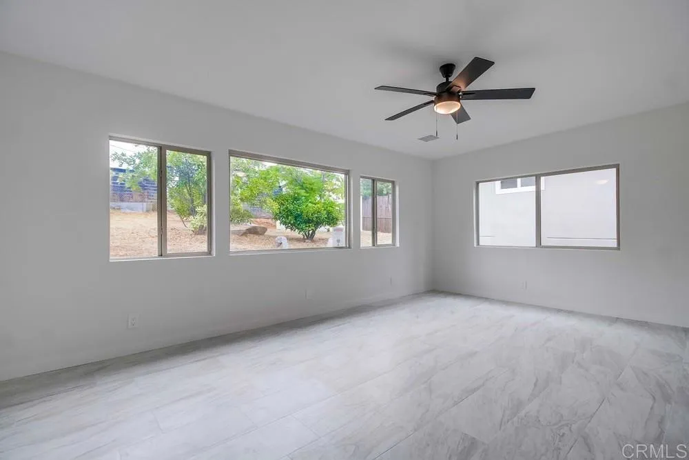 https://cdn.realtyfeed.com/cdn/127/306551513/b01d5a4dc73fc1210a6f50b4742f0cf2.webp